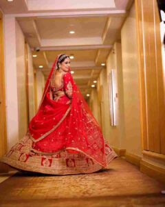 Photoshoot of a lovely bride